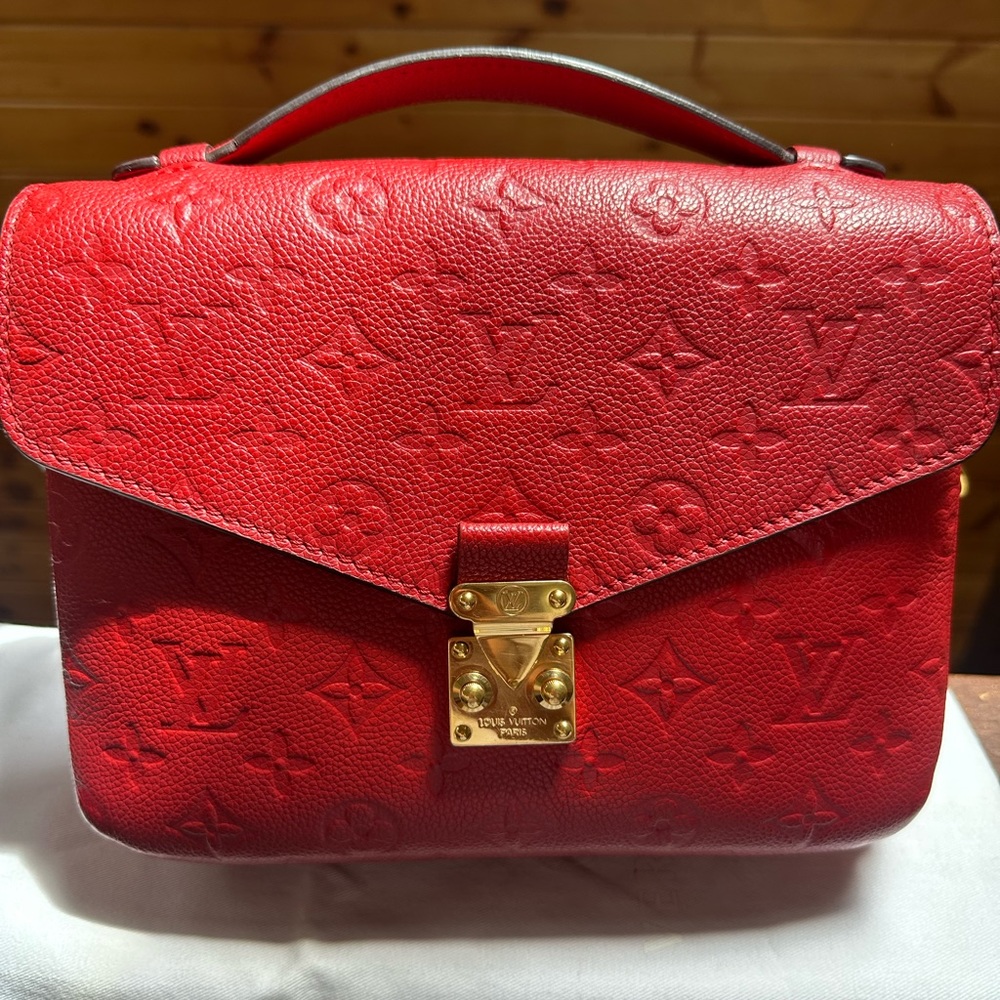 Authentic Louis Vuitton Pochette Métis Red Empreinte